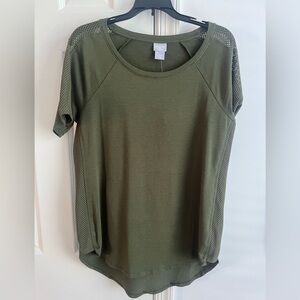 Chico's Green Short Sleeve Zenergy T-Shirt